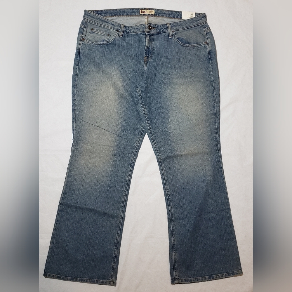 Lei Sophia Hiphugger Flare Blue Jeans Women's Size 18 Regular NWT